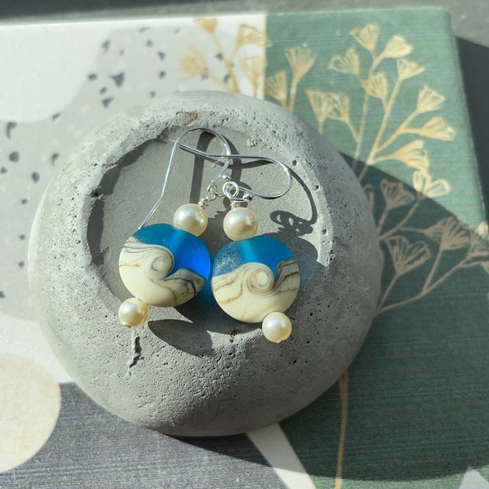 NWT Handmade Glass Earrings 🌊☀️